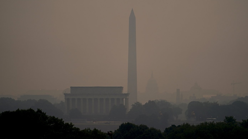 A third day of smoky air gives millions in US East Coast, Canada a new ...