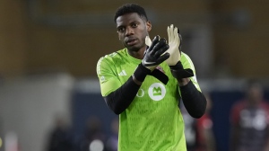 Toronto FC goalkeeper Sean Johnson applauds the fans following Canadian Championship quarterfinal soccer action against CF Montreal in Toronto on Tuesday, May 9, 2023. Toronto FC's nightmarish season took another turn for the worse Wednesday with news that Johnson will be out four to six weeks with a broken hand. THE CANADIAN PRESS/Chris Young