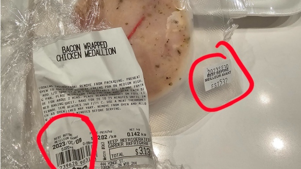 Metro se disculpa por poner pollos «mal etiquetados» en una fecha de caducidad antes de lo previsto