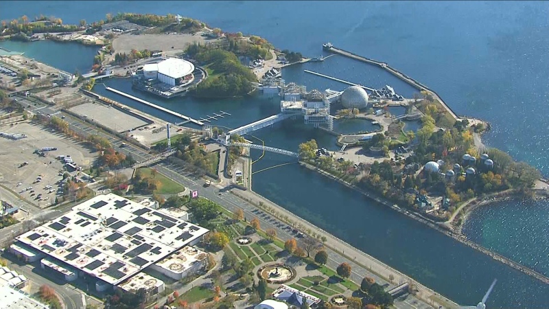 Stronger fencing now up around Ontario Place as critics say there’s still time to move spa elsewhere