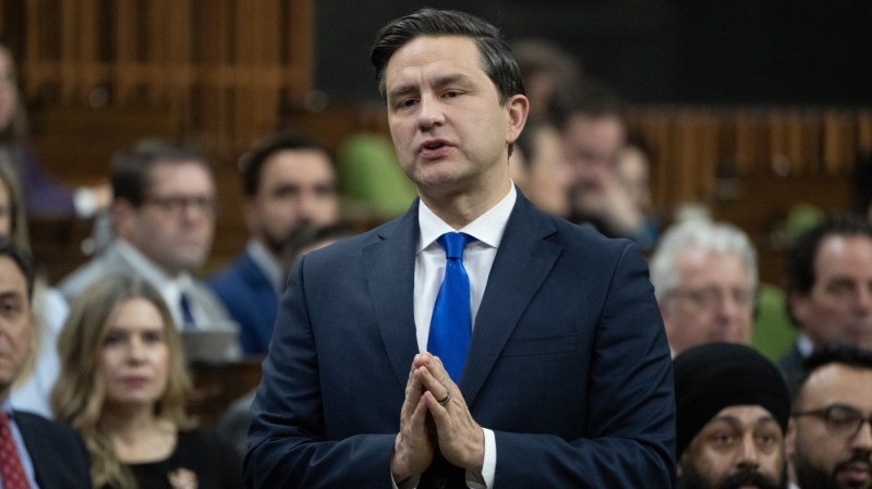 Liberals say Tories delaying help for Ukraine as advocacy group pleads with Poilievre
