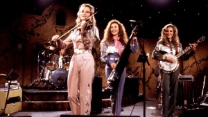 Laura Lynch, center, performs with the Dixie Chicks on The Texas Connection in 1993. (Courtesy Everett Collection)