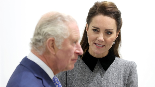Podwójny cios nowotworowy dla Kate i króla Karola powoduje uszczuplenie brytyjskiej rodziny królewskiej