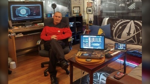 Star Trek fan Jason Roach has turned his home into a Trekkie's dream. 