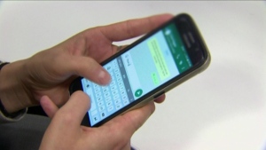 Ontario to restrict cellphone usage in class