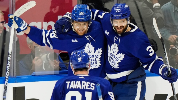 Play-offy NHL: Maple Leafs Force 7 kontra Bruins