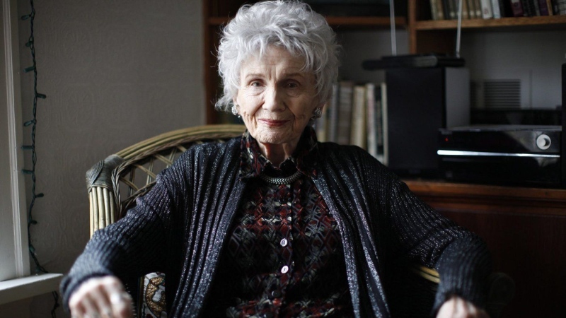 FILE - Canadian author Alice Munro is photographed during an interview in Victoria, B.C. Tuesday, Dec.10, 2013. (Chad Hipolito/The Canadian Press via AP, File)