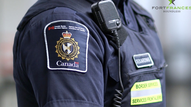 Canadian Boarder Agent 