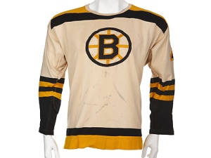 Bobby Orr Bruins jersey