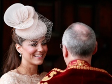 Kate, the Duchess of Cambridge, arrives for a service of thanksgiving to celebrate Queen Elizabeth II's 60-year reign during Diamond Jubilee celebrations at St Paul's Cathedral in London, Tuesday, June 5, 2012. (AP Photo/Tim Hales, Pool) 