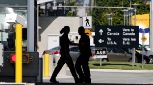 Canada US border, peace arch crossing