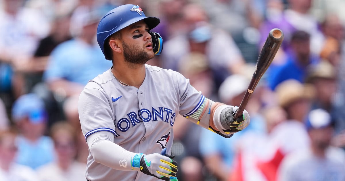 Toronto restaurant offers Bo Bichette free steak for life if he re-signs ...
