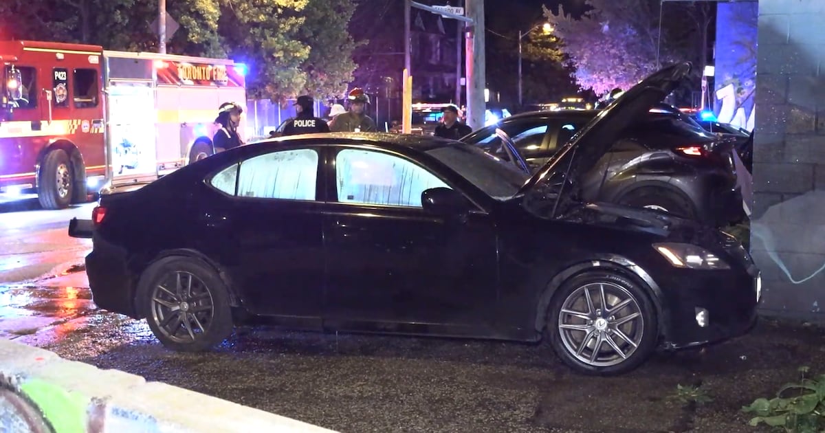 Maple Express | October 17, 2026: Two vehicles torched in west-end Toronto, police probe suspected arson