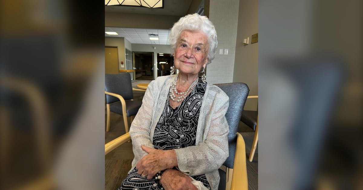 ‘I can’t just do nothing’: Winnipeg woman, 95, continues volunteering at ...