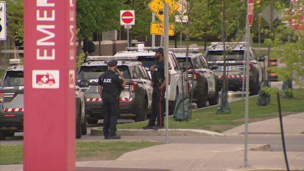Boy in life-threatening condition after brawl ends in stabbing: Toronto police