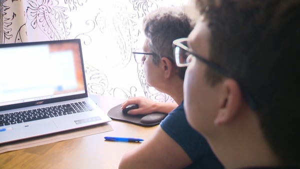 Winnipeg family loses $200K to a pair of scams