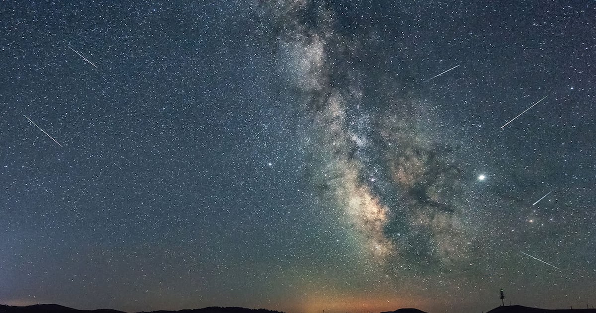 Perseid Meteor Shower Promises Spectacular Views Across Canada