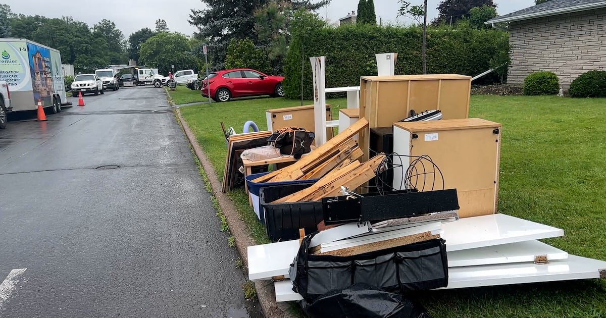 Flood cleanup far from over in Ottawa as restoration crews in high demand