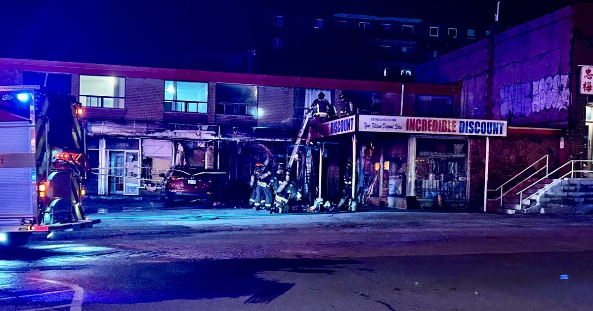 Brand in Geschäftsgebäude in Scarborough soll durch Fahrzeugbrand ...