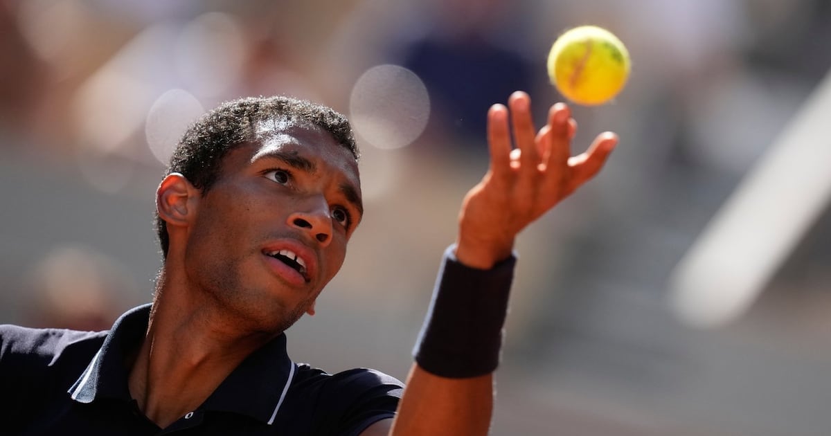Canada's Auger-Aliassime into quarterfinals of wide-open men's French Open ...