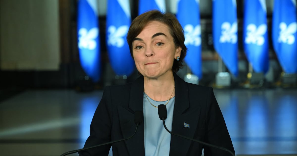 Quebec's outgoing premier Fréchette pushed off the 'glass cliff'