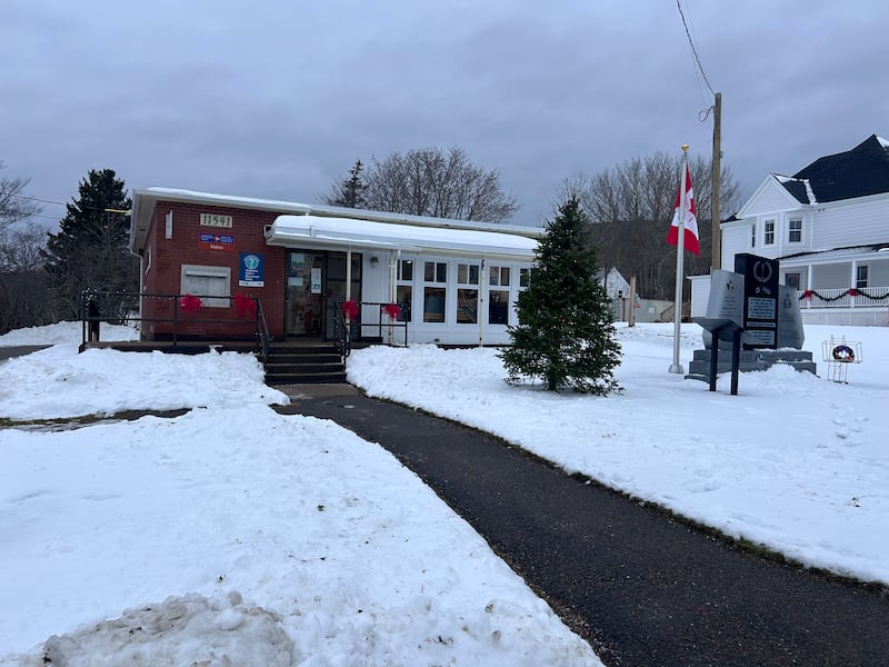 The Mabou Post Office, in Mabou, N.S., is pictured on Dec. 17, 2025. (CTV Atlantic / Ryan MacDonald)