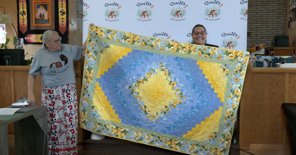 Northern Ont. group sends 8,000th quilt to residential school survivors