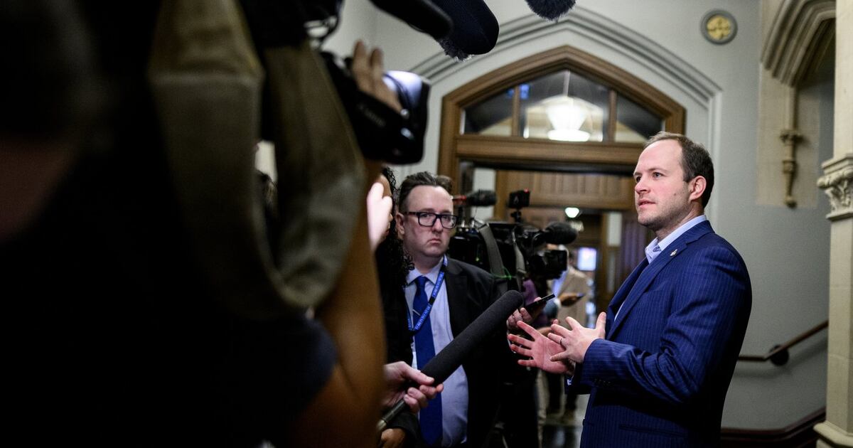 Ontario Liberals to pick byelection candidate in heated race