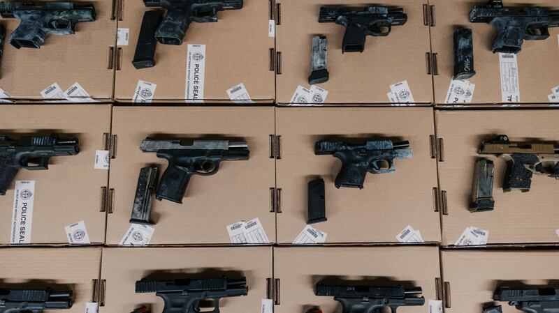 Man facing 136 charges after 28 handguns found in Toronto hotel room ...