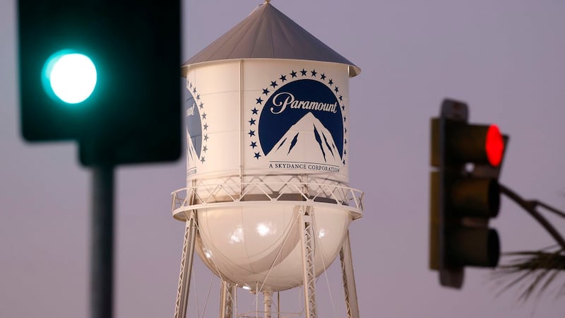 Paramount and Warner Bros. expect a delay in closing the deal