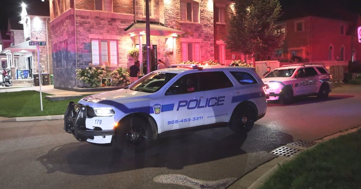 Man seriously injured after possible stabbing in Brampton