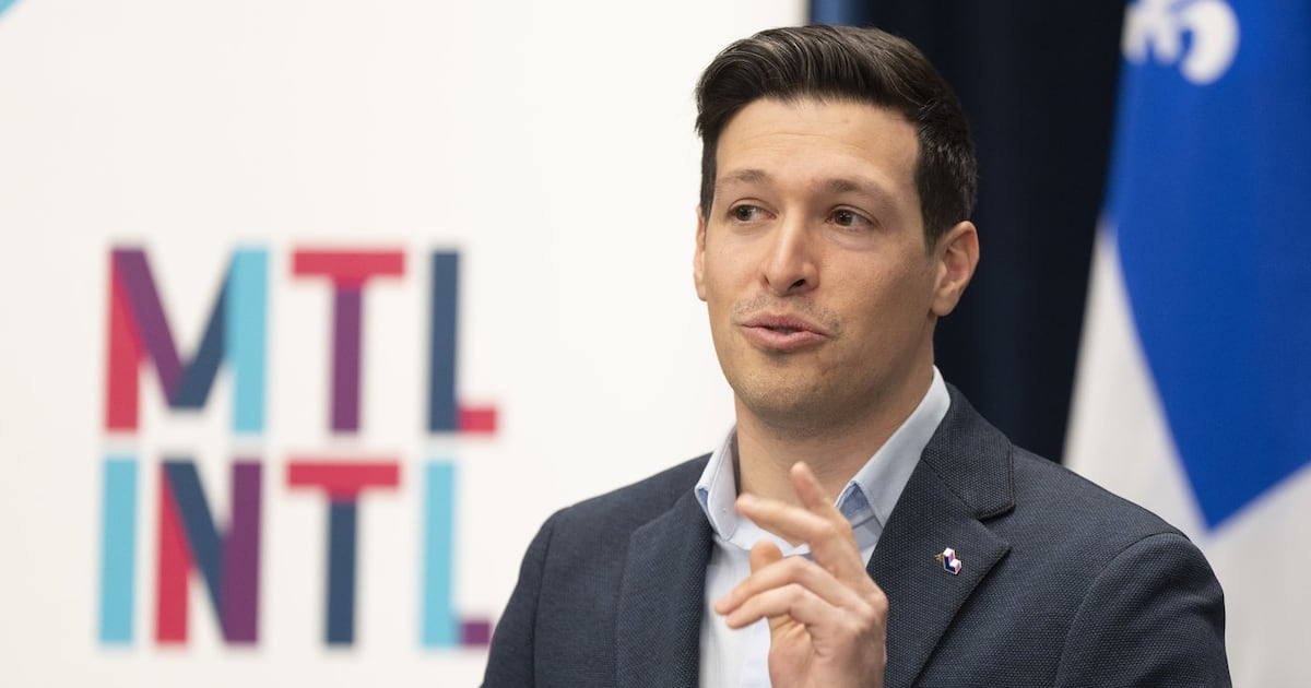 Laval, Que., mayor announces he has a brain tumour