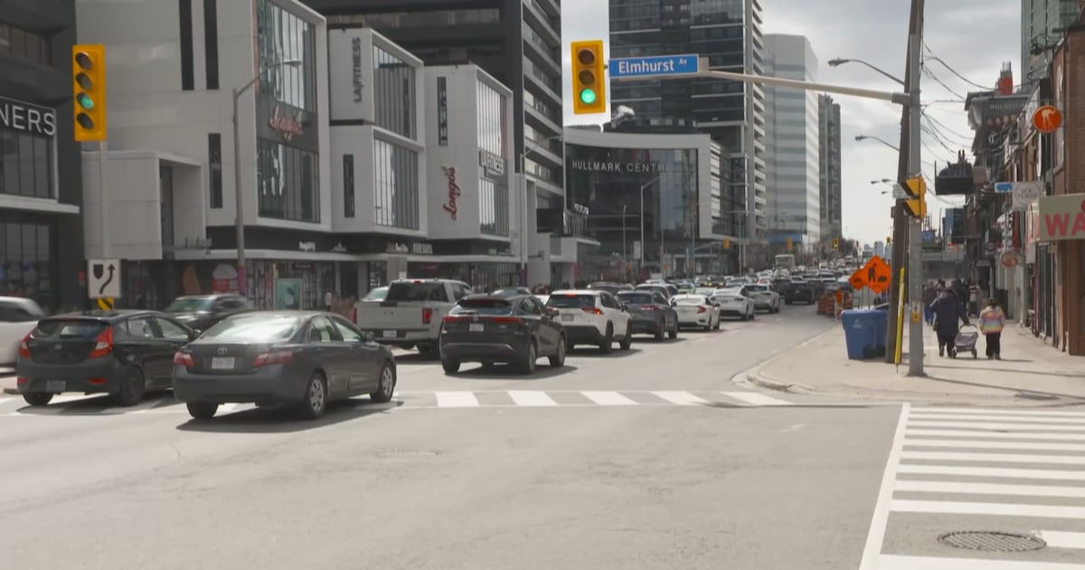 AI-controlled traffic lights coming to Yonge Street as part of Toronto’s ...