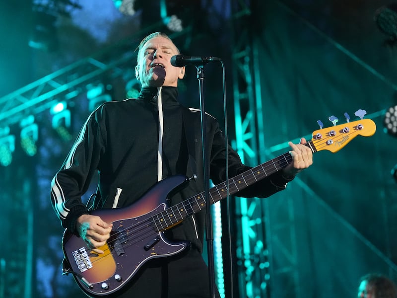 Bryan Adams releases new song slamming Trump, Lake Ontario name change