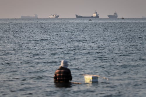 Trump and Pakistan say Iran deal could be signed Sunday but Tehran signals more time is needed
