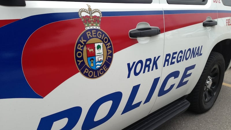 1 dead, 3 critically injured in single-vehicle crash in East Gwillimbury Ont.