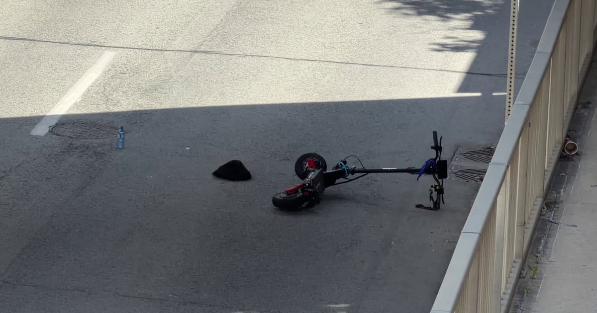 Zwei 12-Jährige nach E-Scooter-Unfall in Etobicoke im Krankenhaus ...