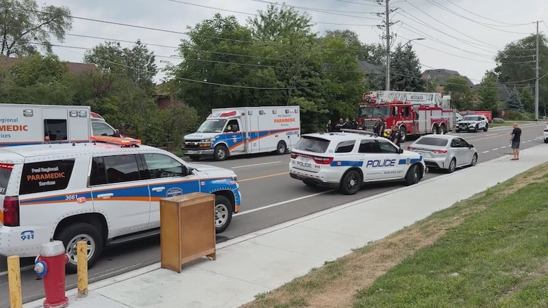 Child rushed to the hospital after being pulled from pool in Mississauga