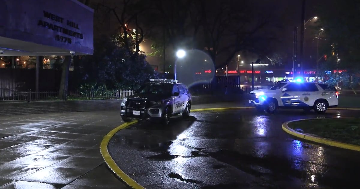 Man fighting for his life after assault, robbery inside Scarborough ...