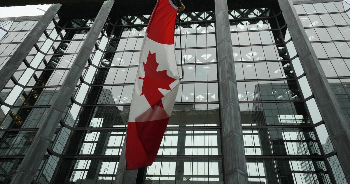 Ottawa directs some with citizenship by descent to surrender citizenship ...