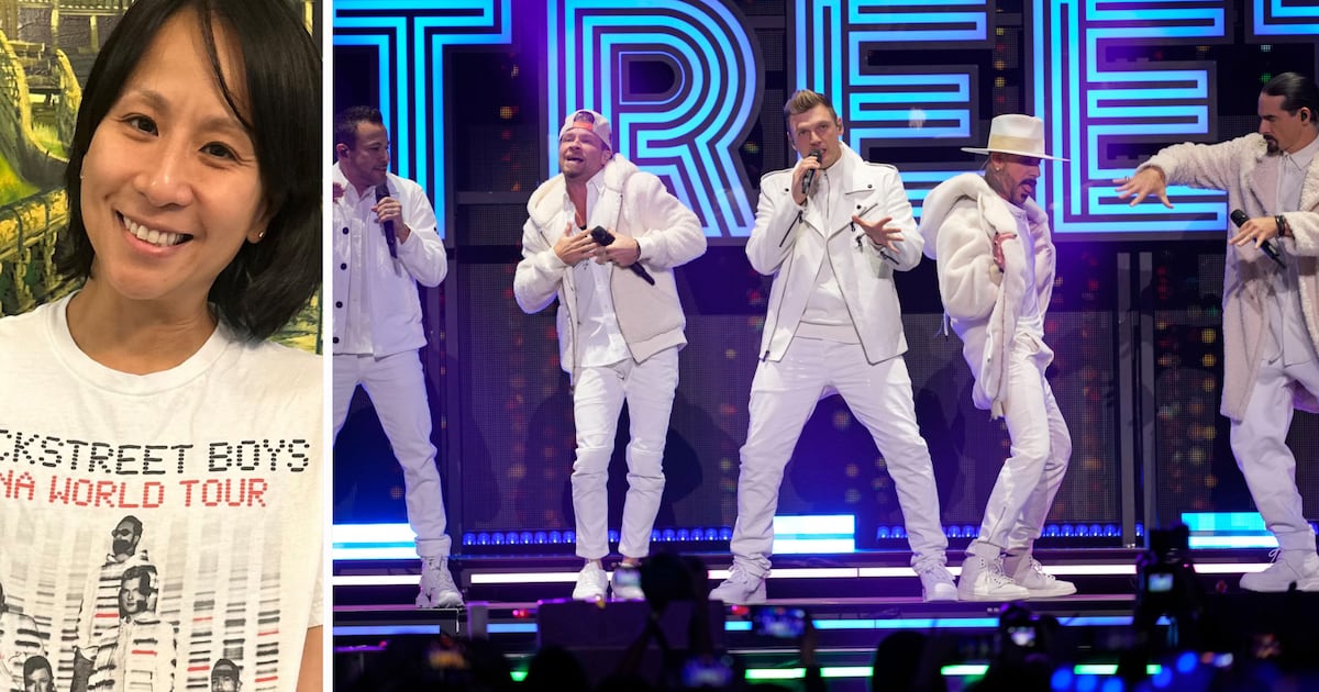 Fans paid $5,530 for Backstreet Boys tickets, then learned seats were obstructed