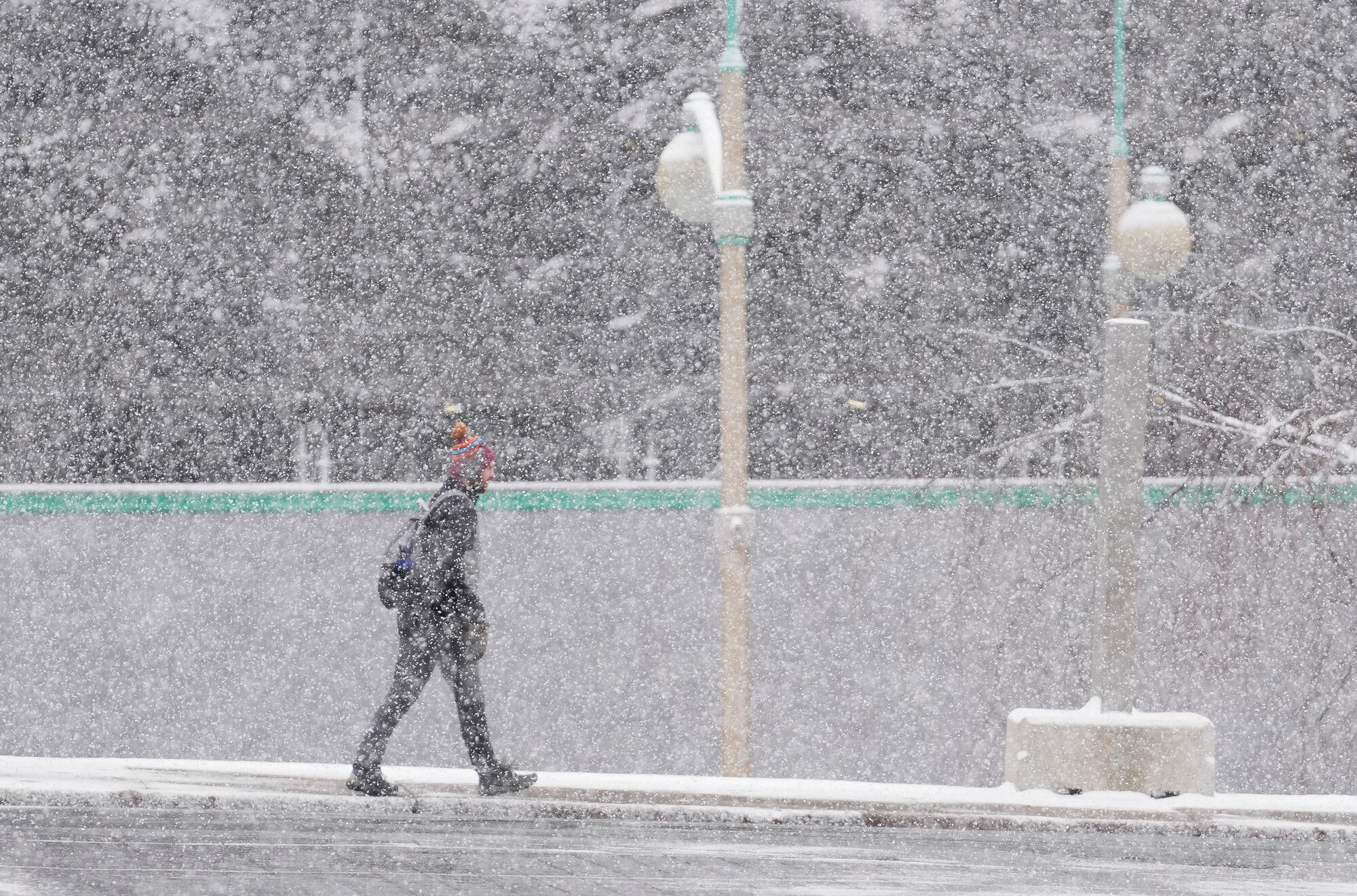 Ontario hit with massive snowfall during first winter storm of season ...