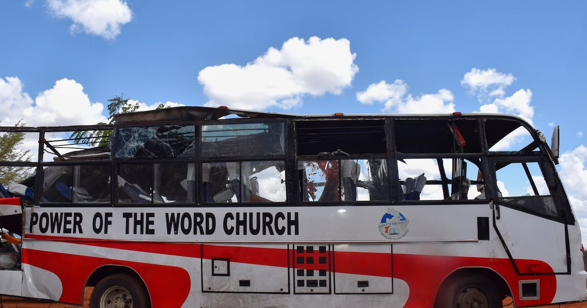 Bus crash in Kenya kills 22