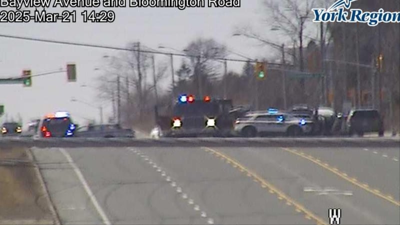 1 hospitalized after two-vehicle collision in Richmond Hill, police say