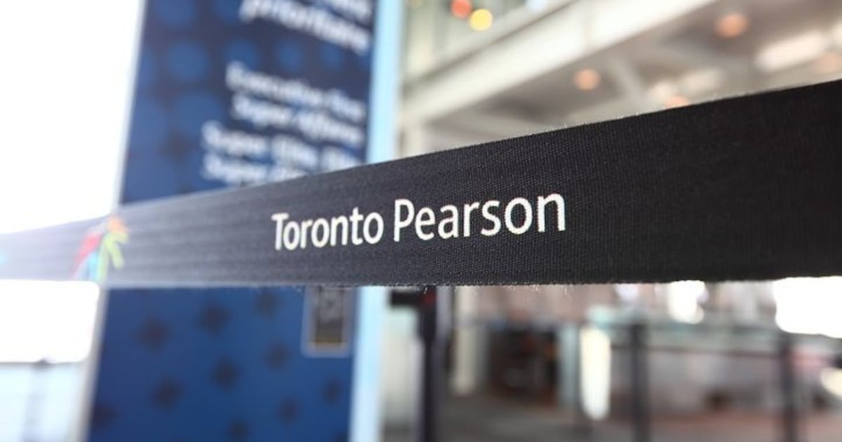 Border inspection kiosks back online at Pearson Airport