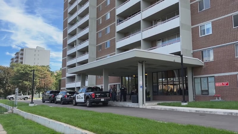 Homicide unit investigating after woman found dead in Burlington apartment, suspect in custody