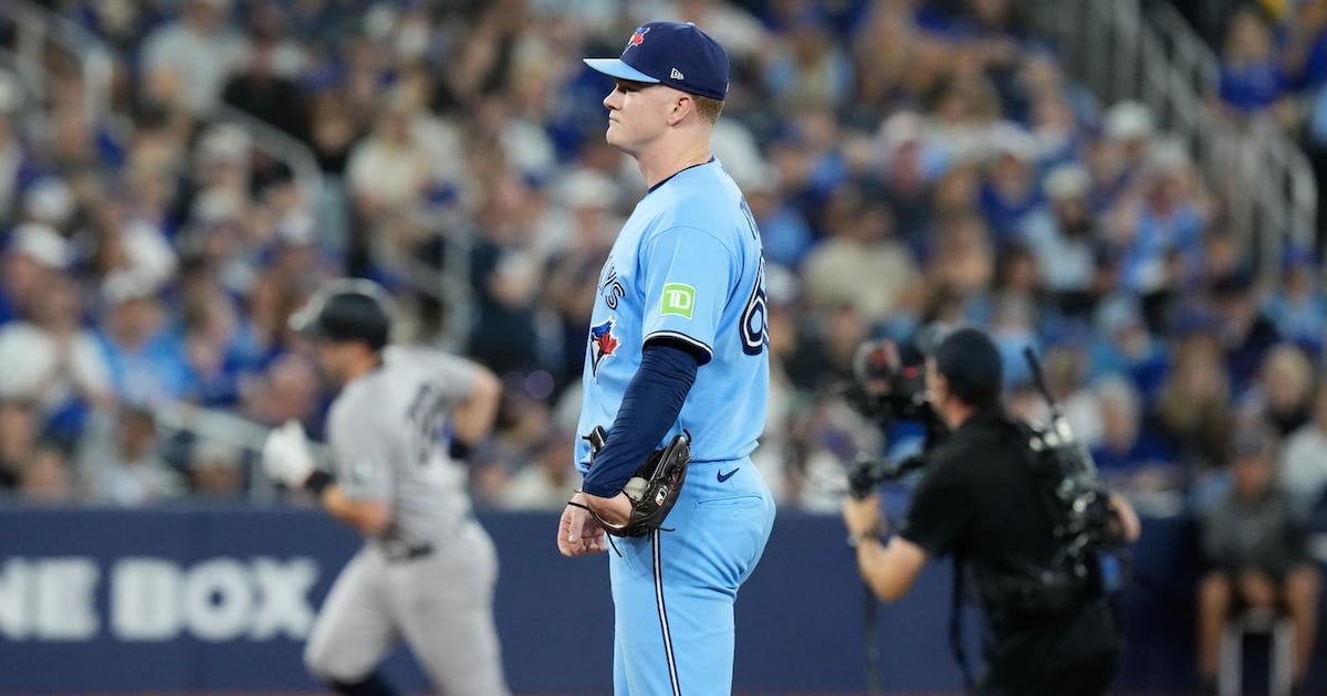 Der Bullpen der Blue Jays bricht im neunten Inning erneut ein ...