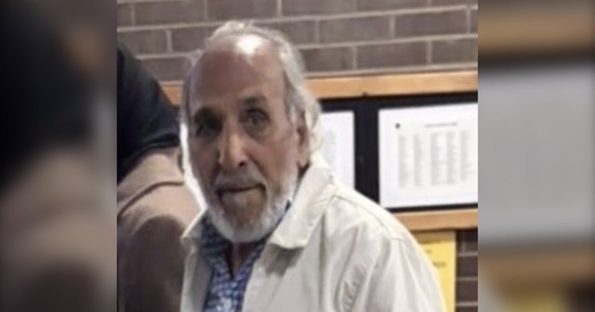 Senior wanted after underage victim allegedly sexually assaulted at Scarborough school open house