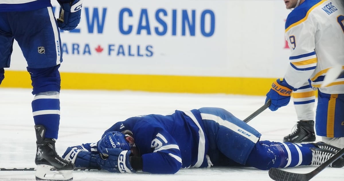 Maple Leafs' John Tavares out week-to-week with lower-body injury