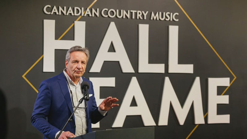 Joe Wood accepts induction to the Canadian Country Music Hall of Fame. (CTV file)